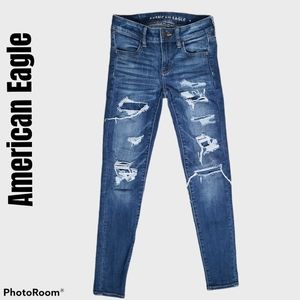 EuC AEO Size 00 Medium Dark Rinse Jeggings